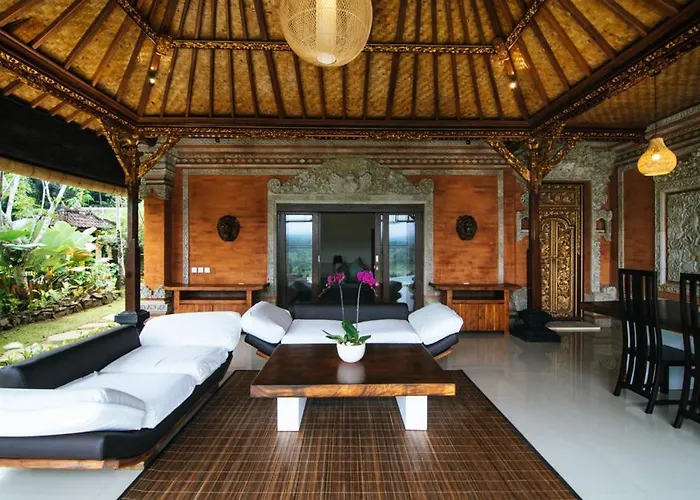 Patal Kikian Villa *
